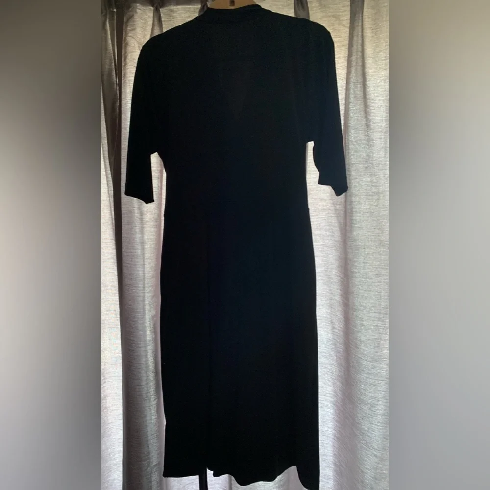 Tahari Black wrap dress - Picture 4 of 6